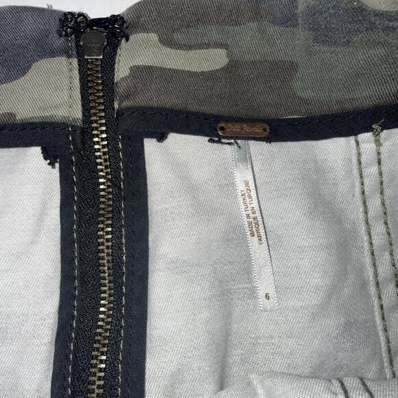 Y2K 90s We The Free People Distressed Faded Denim Mini Skirt Women’s Size 6 - Picture 3 of 9